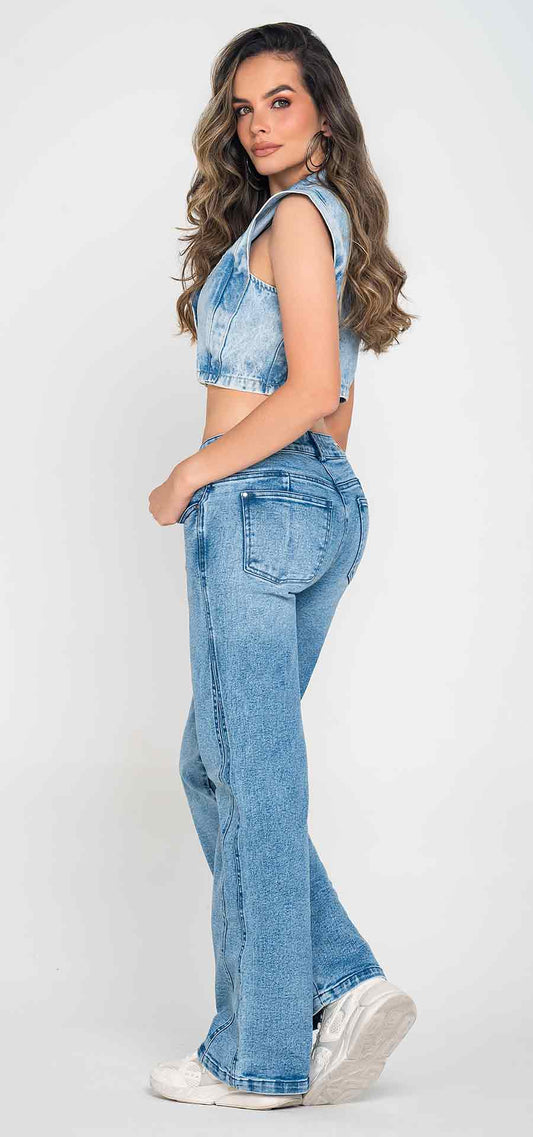 Ref. 700-1829 Jeans palazzo. Tiro alto 1 botón. Tono azul medio claro
