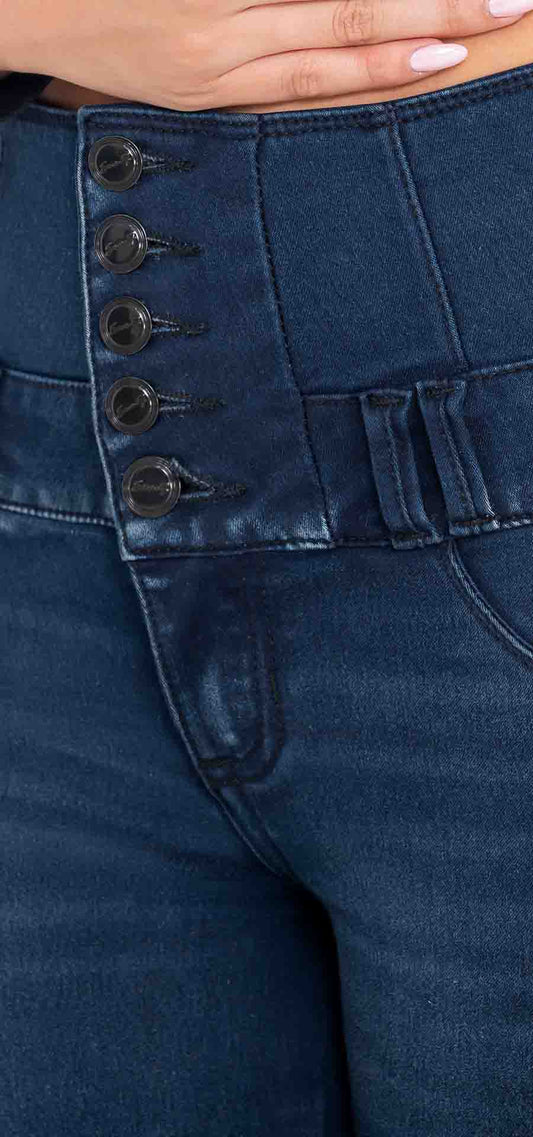 Ref. 700-1766 Jeans bota tubo. Pretina alta control abdomen. Tono azul medio