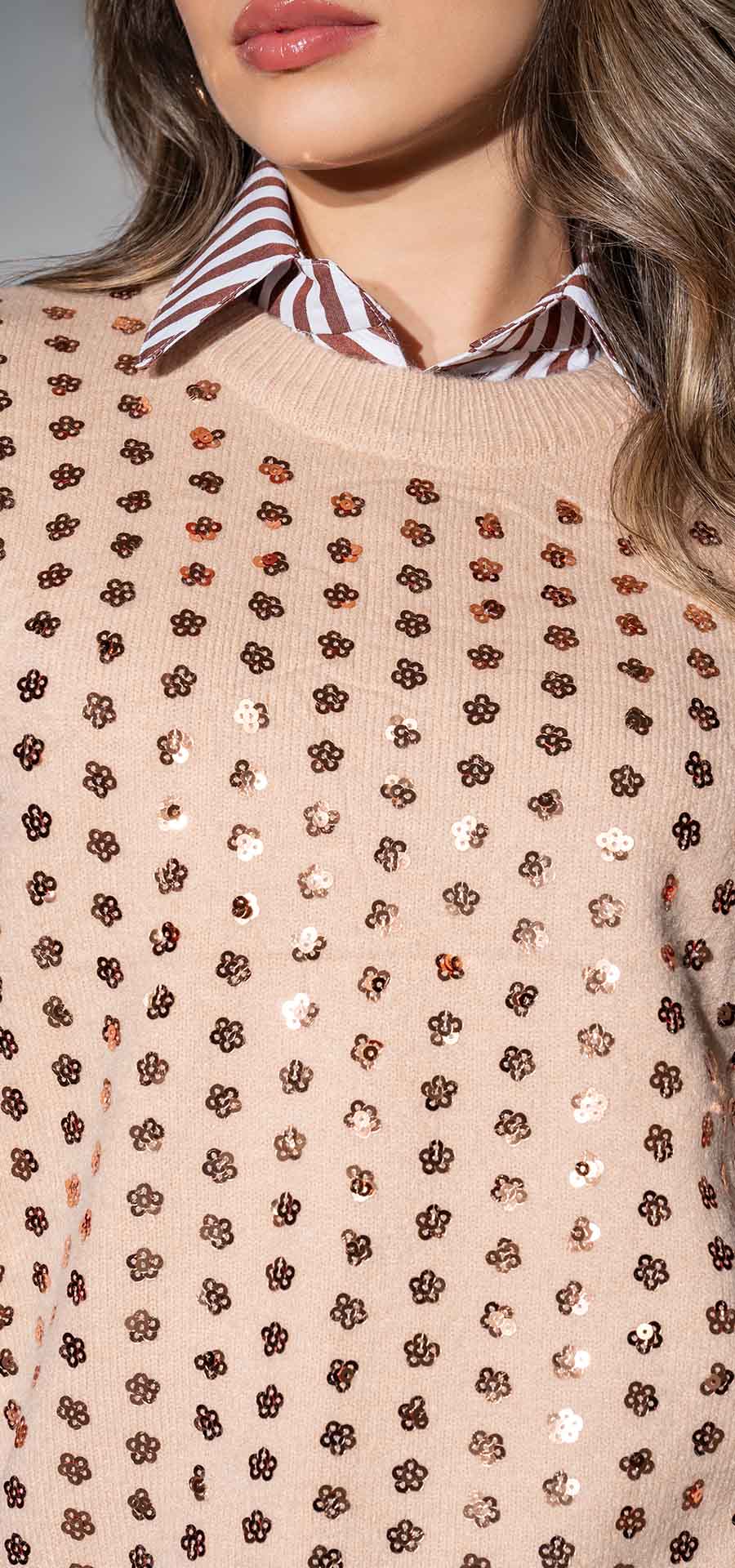 Sueter amplio manga larga. Tono Peach. Ref. V-035