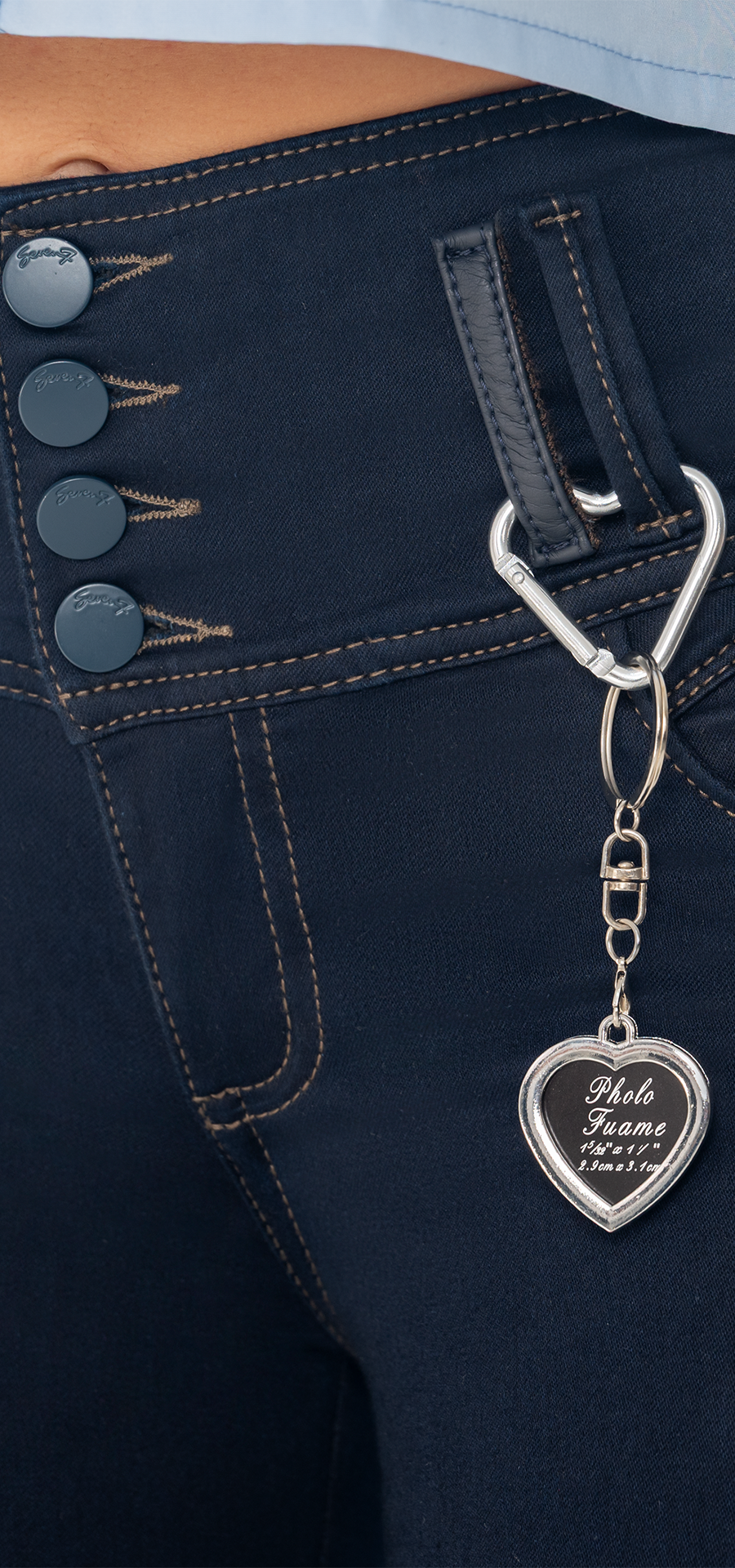 Ref. 700-1789 Jeans bota tubo. Pretina alta control abdomen. Tono azul oscuro