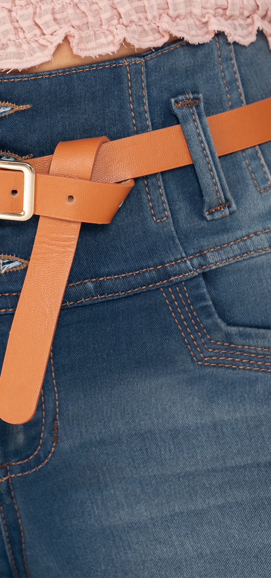 Ref. 700-1794 Jeans bota tubo. Pretina alta control abdomen. Tono azul medio