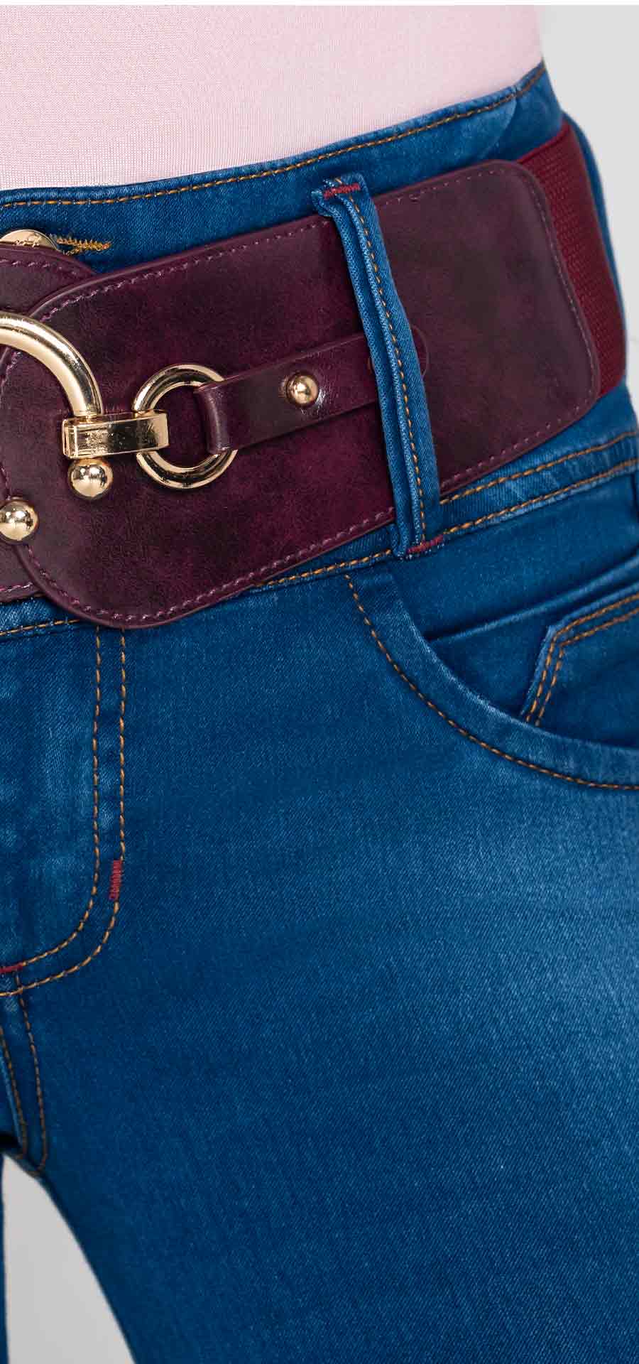 Ref. 700-1821 Jeans bota tubo. Pretina alta control abdomen. Tono azul medio