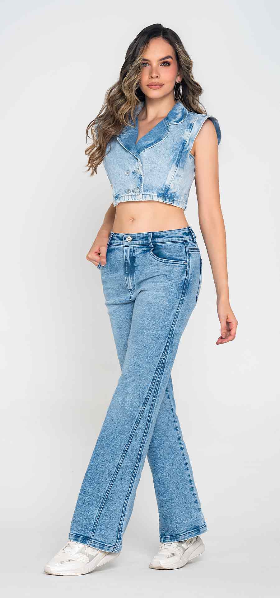 Ref. 700-1829 Jeans palazzo. Tiro alto 1 botón. Tono azul medio claro