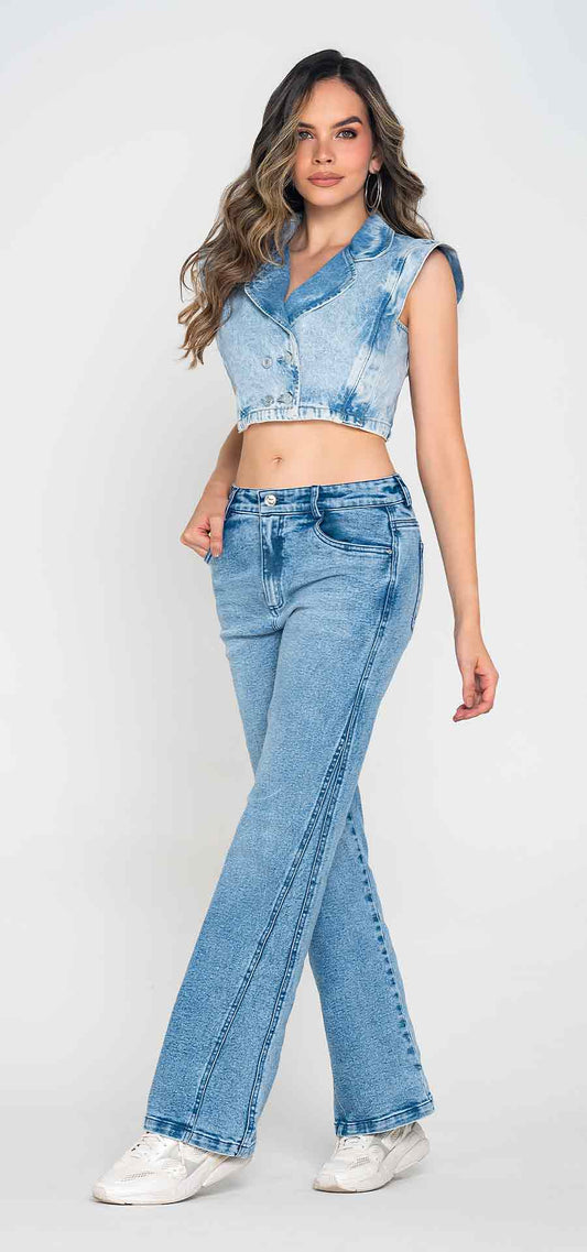 Ref. 700-1829 Jeans palazzo. Tiro alto 1 botón. Tono azul medio claro